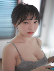 粉嫩AV久久一区二区三区